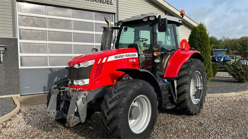 Massey Ferguson 7718 Dyna VT Med frontlift og frontPTO - Tracteur agricole: photos 2 Massey Ferguson 7718 Dyna VT Med frontlift og frontPTO - Tracteur agricole: photos 2