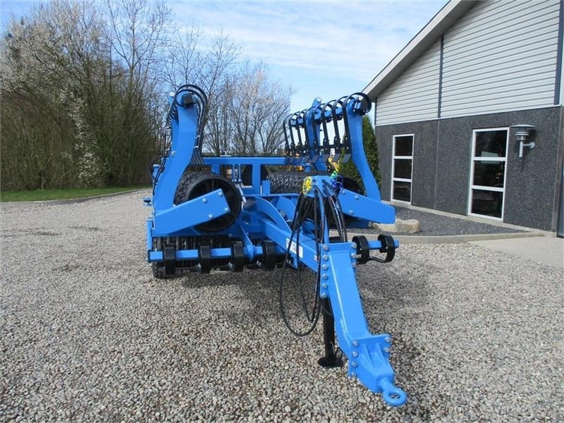 Rouleau agricole Namyslo Tiger 620 med hydraulisk lammelplanke / plannerpla: photos 14