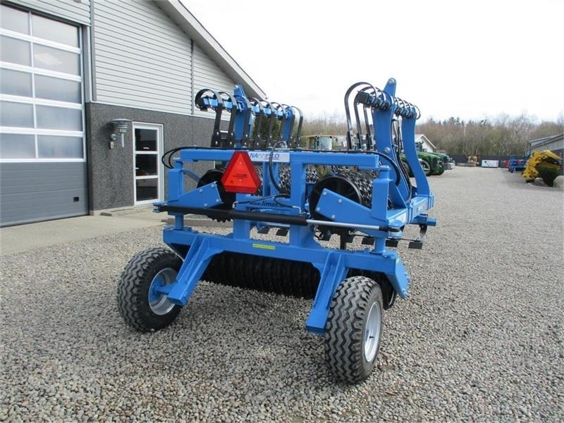 Rouleau agricole Namyslo Tiger 620 med hydraulisk lammelplanke / plannerpla: photos 10