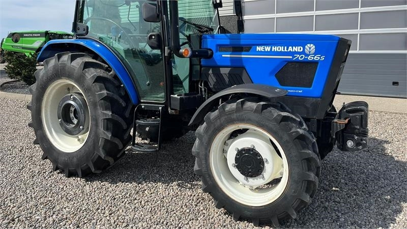 New Holland 70-66 S Fiat model - EXPORT - Tracteur agricole: photos 3 New Holland 70-66 S Fiat model - EXPORT - Tracteur agricole: photos 3