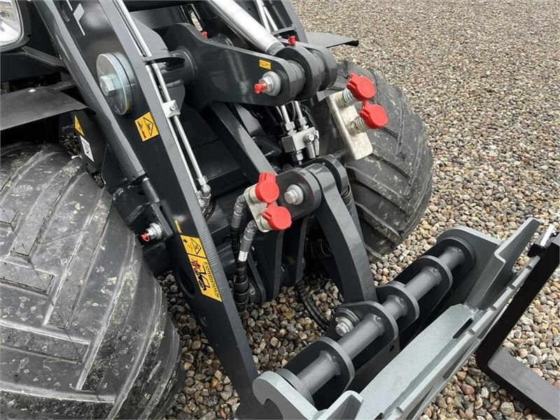 Valet de ferme Pitbull X24-26V med lyspakke og 400mm hjulmontering.: photos 11