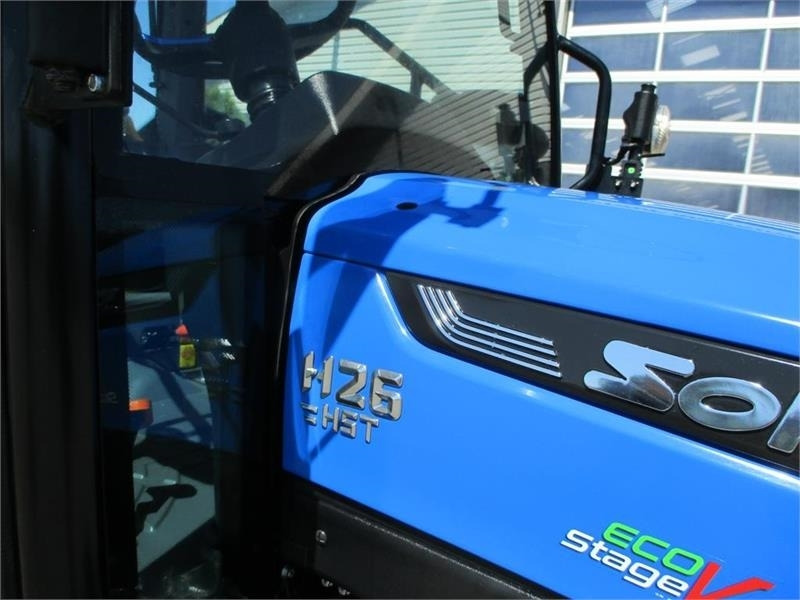Tracteur agricole Solis 26 HST med kabine og Industrihjul: photos 14
