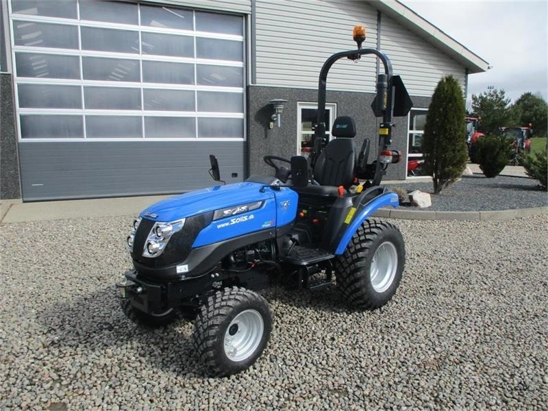 Solis H26 HST Garden Pro Dæk - Tracteur communal: photos 2 Solis H26 HST Garden Pro Dæk - Tracteur communal: photos 2