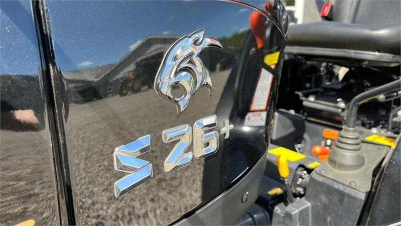 Solis S26 6+2 gearmaskine Limited Edition i sort med bre - Tracteur communal: photos 5 Solis S26 6+2 gearmaskine Limited Edition i sort med bre - Tracteur communal: photos 5