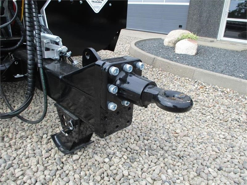 Tyrone 27TLL LANG MODEL med kombi bremser, både luft og h - Remorque agricole: photos 3 Tyrone 27TLL LANG MODEL med kombi bremser, både luft og h - Remorque agricole: photos 3