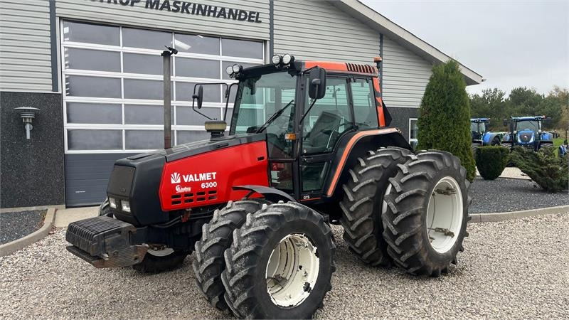 Valmet 6300 Evt. med tvillinghjul hele vejen rundt - Tracteur agricole: photos 2 Valmet 6300 Evt. med tvillinghjul hele vejen rundt - Tracteur agricole: photos 2