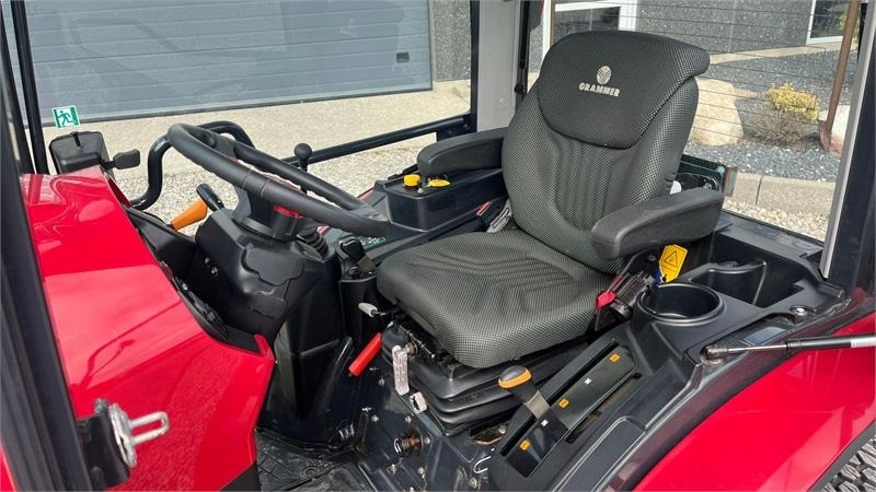 Yanmar YT 235H 4WD Snow Edition med sneplov og spreder - Tracteur communal: photos 4 Yanmar YT 235H 4WD Snow Edition med sneplov og spreder - Tracteur communal: photos 4