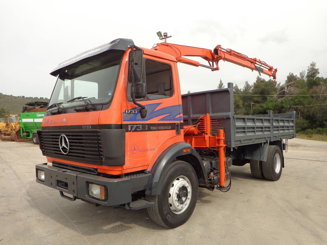 Mercedes-Benz SK 1722 Mercedes Benz SK1722 4X2 Kipper AND Crane - Camion benne: photos 1 Mercedes-Benz SK 1722 Mercedes Benz SK1722 4X2 Kipper AND Crane - Camion benne: photos 1