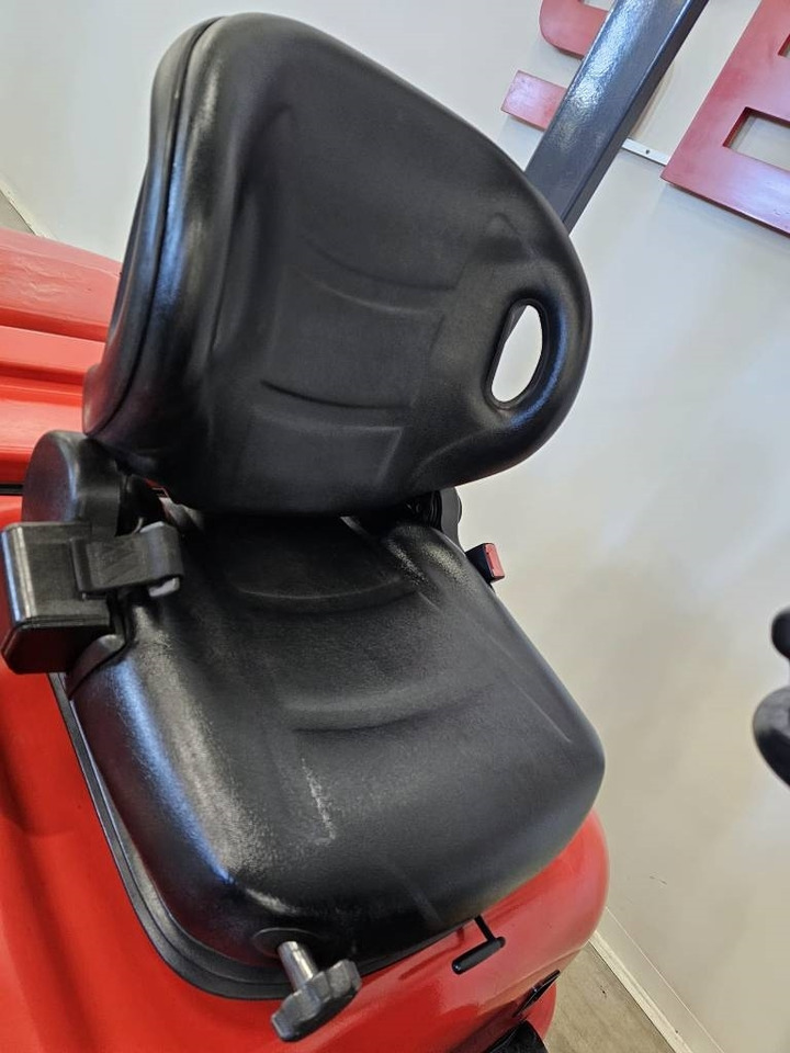 Heli 10053 FD25G - Chariot élévateur diesel: photos 5 Heli 10053 FD25G - Chariot élévateur diesel: photos 5