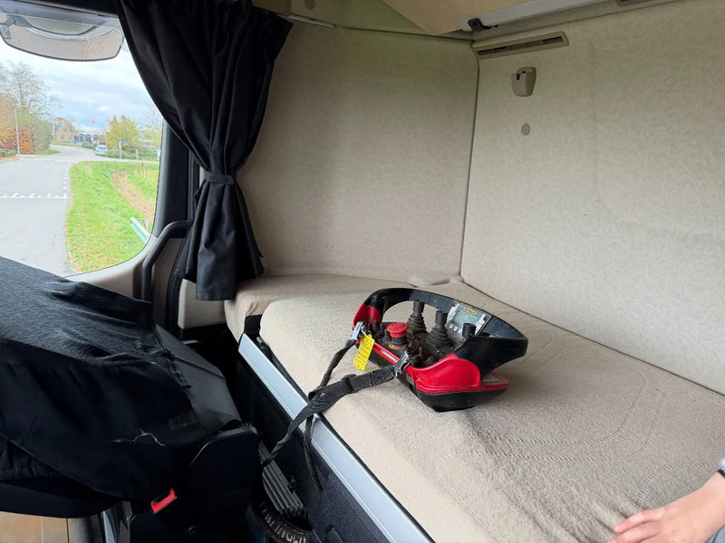 Camion grue Mercedes-Benz Actros 2640 PALFINGER 34TM CRANE/GRUE!!RADIO REMOTE!!EURO6!!: photos 14 Camion grue Mercedes-Benz Actros 2640 PALFINGER 34TM CRANE/GRUE!!RADIO REMOTE!!EURO6!!: photos 14