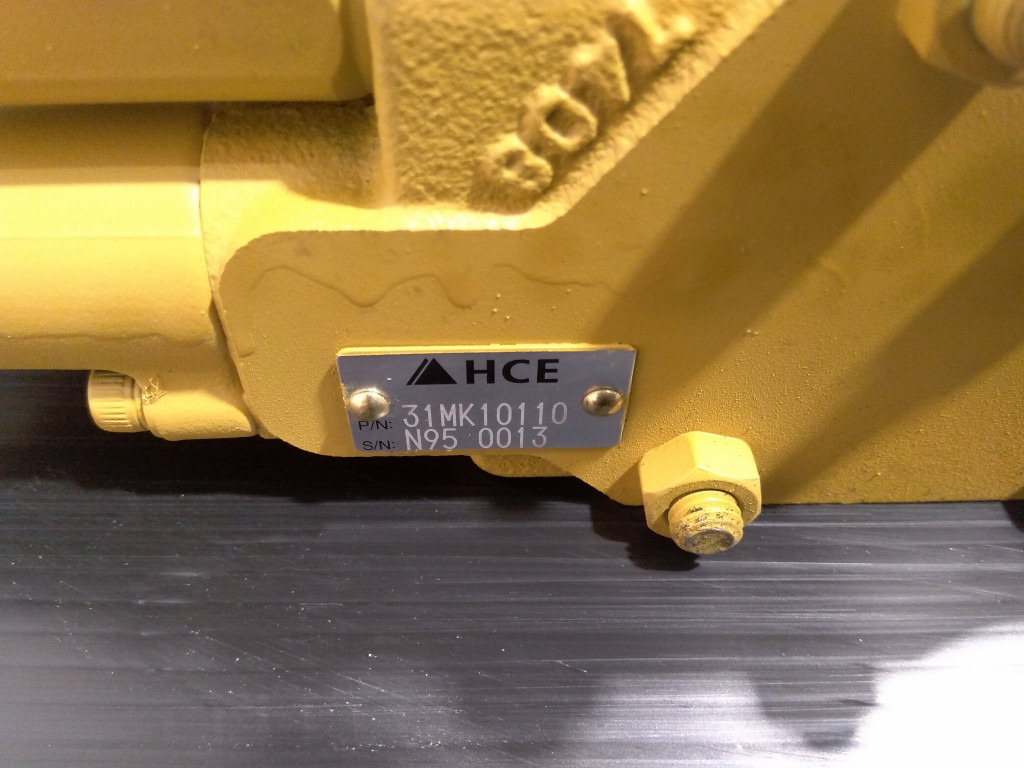 Case 31MK-10110 - 31MK-10111 - Valve hydraulique pour Engins de chantier: photos 1 Case 31MK-10110 - 31MK-10111 - Valve hydraulique pour Engins de chantier: photos 1