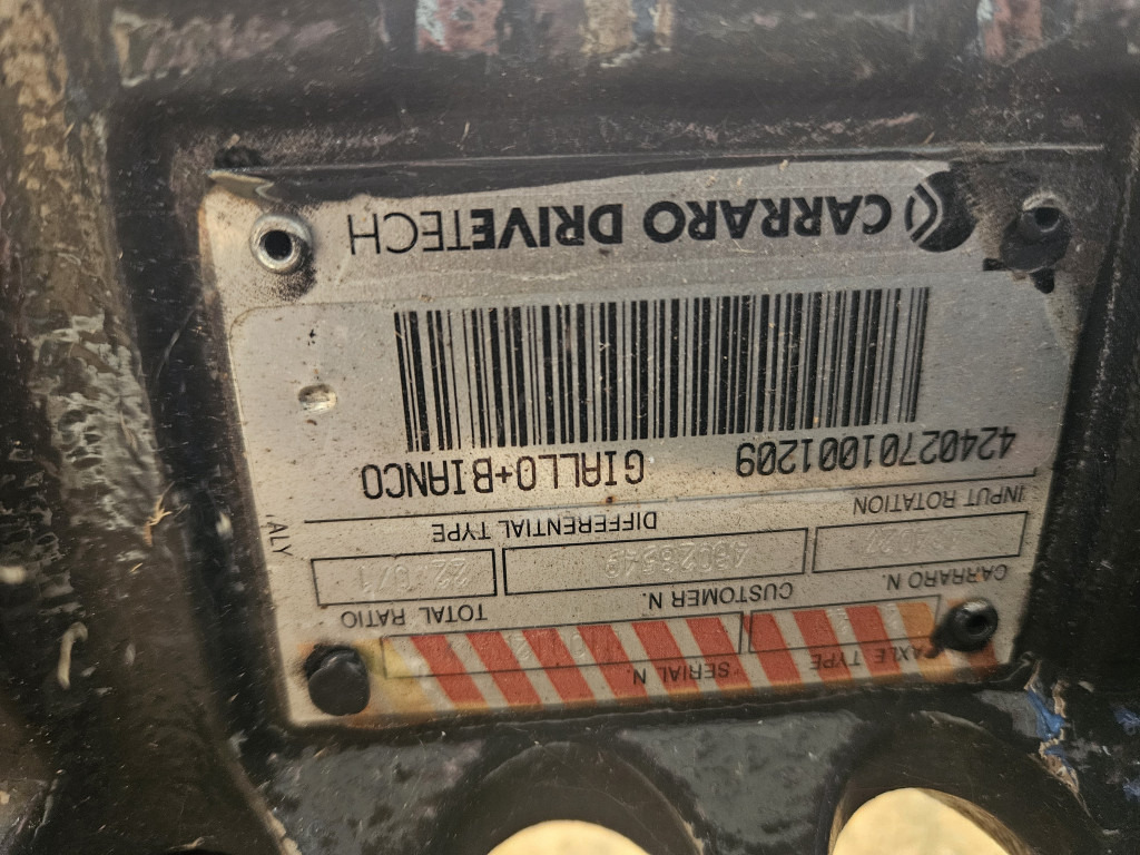 Case 48028549 - 47435632 - Essieu avant pour Engins de chantier: photos 2 Case 48028549 - 47435632 - Essieu avant pour Engins de chantier: photos 2