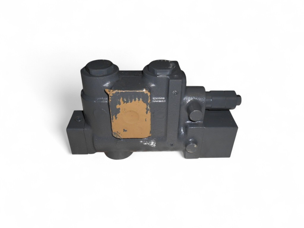 Case KRV2801 - KBV1858 - Valve hydraulique pour Engins de chantier: photos 3 Case KRV2801 - KBV1858 - Valve hydraulique pour Engins de chantier: photos 3