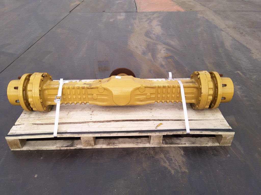 Caterpillar 4454603 - Essieu avant pour Engins de chantier: photos 3 Caterpillar 4454603 - Essieu avant pour Engins de chantier: photos 3