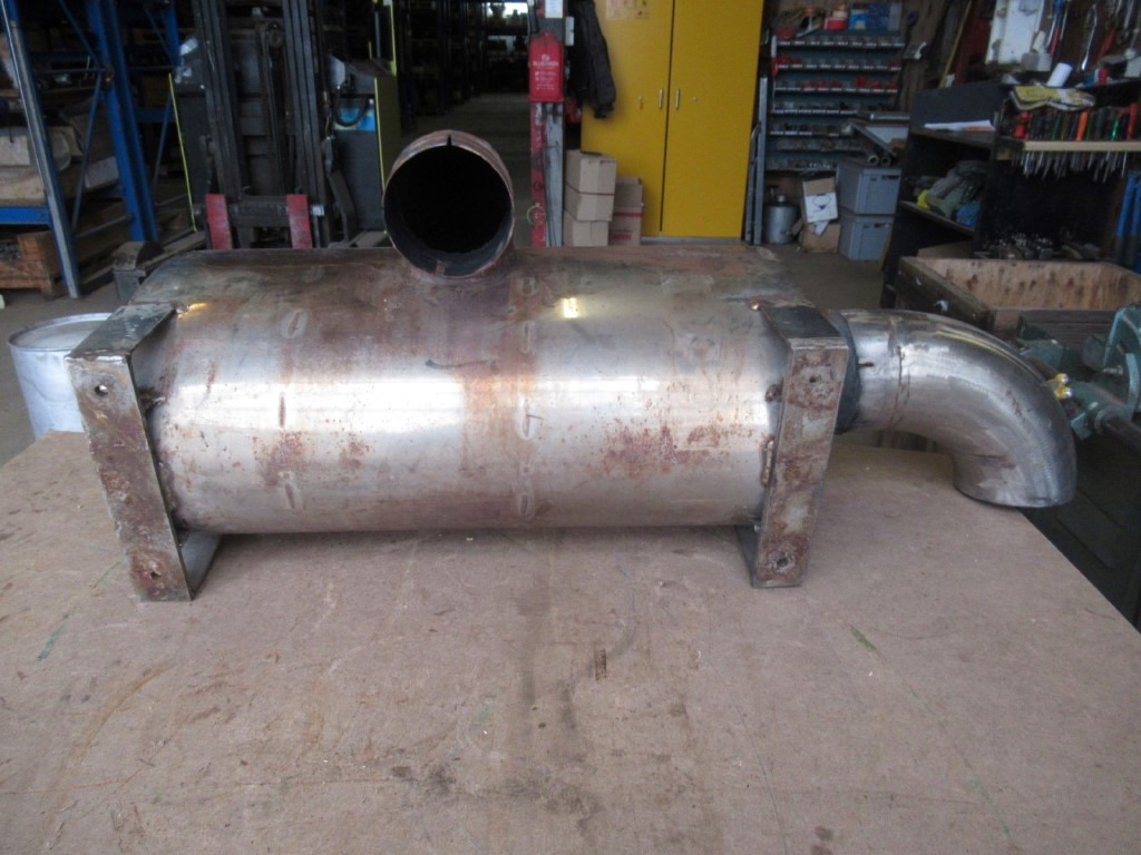 Eminox 91320 - - Silencieux pour Engins de chantier: photos 2 Eminox 91320 - - Silencieux pour Engins de chantier: photos 2