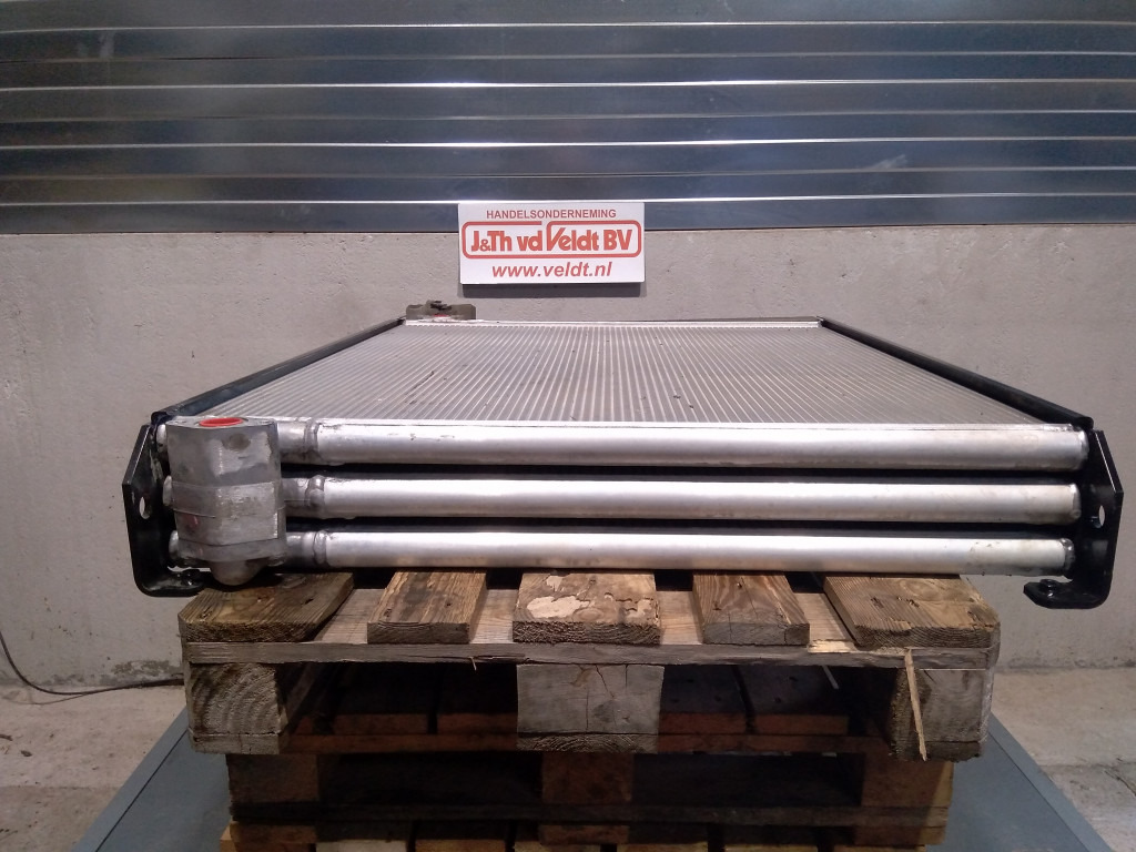 Hitachi 4654986 - Radiateur d'huile pour Engins de chantier: photos 4 Hitachi 4654986 - Radiateur d'huile pour Engins de chantier: photos 4