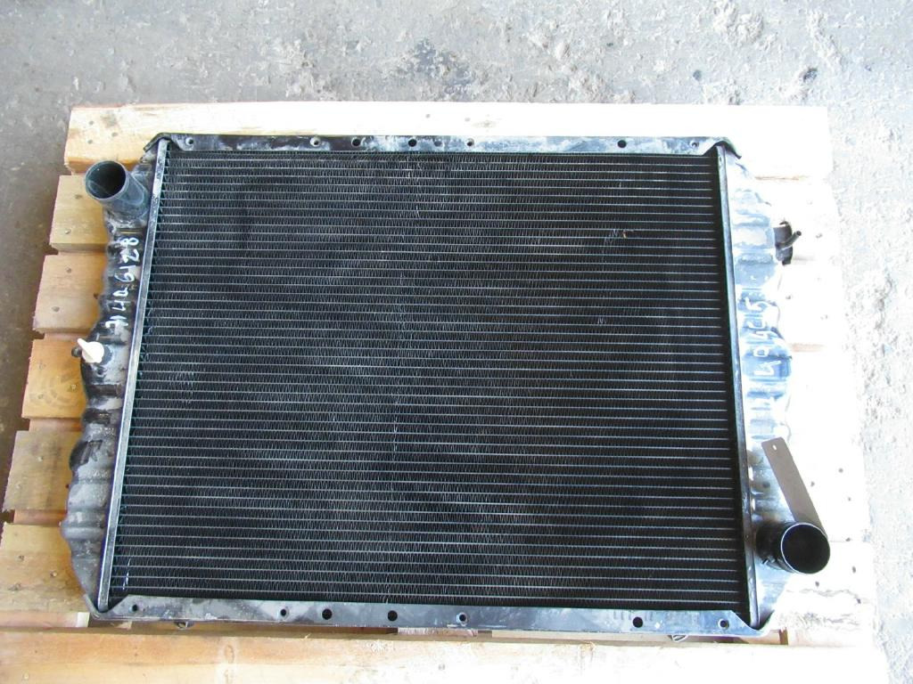 Hitachi 71406128 - Radiateur pour Engins de chantier: photos 2 Hitachi 71406128 - Radiateur pour Engins de chantier: photos 2