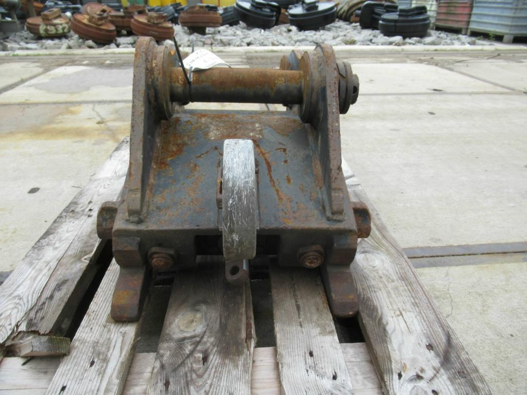 Hitachi CW30S - - Attache rapide pour Engins de chantier: photos 4 Hitachi CW30S - - Attache rapide pour Engins de chantier: photos 4