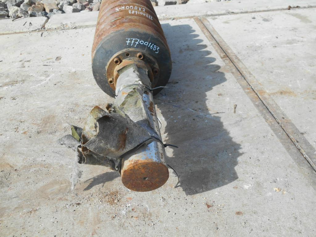 Hitachi EX800H-5 - - Chenille pour Engins de chantier: photos 4 Hitachi EX800H-5 - - Chenille pour Engins de chantier: photos 4