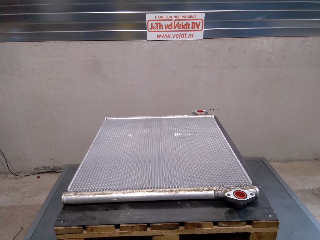 Hitachi ZX350-5B - - Radiateur d'huile pour Engins de chantier: photos 2 Hitachi ZX350-5B - - Radiateur d'huile pour Engins de chantier: photos 2