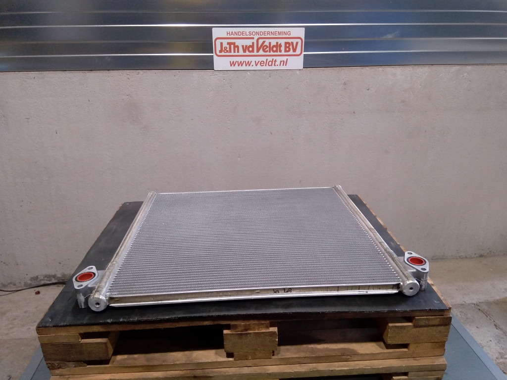 Hitachi ZX350-5B - - Radiateur d'huile pour Engins de chantier: photos 3 Hitachi ZX350-5B - - Radiateur d'huile pour Engins de chantier: photos 3