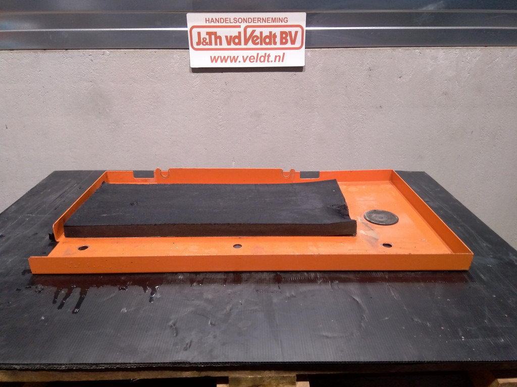 Hitachi ZX470LCH-5B - - Portière et pièces pour Engins de chantier: photos 2 Hitachi ZX470LCH-5B - - Portière et pièces pour Engins de chantier: photos 2