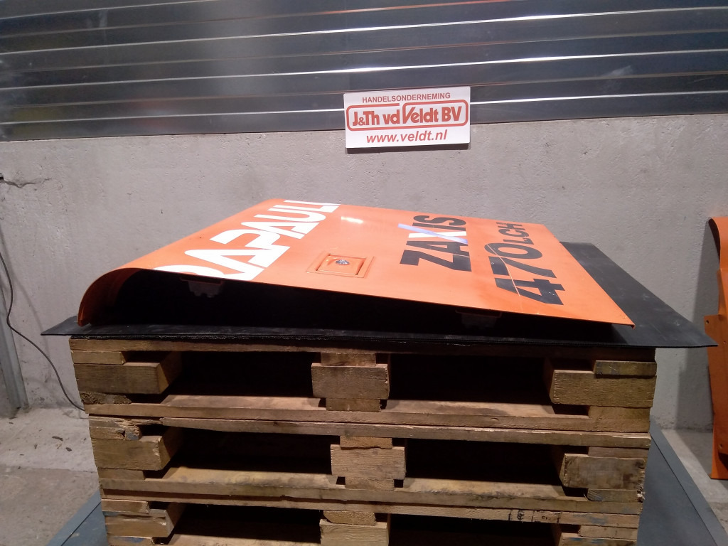 Hitachi ZX470LCH-5B - - Portière et pièces pour Engins de chantier: photos 1 Hitachi ZX470LCH-5B - - Portière et pièces pour Engins de chantier: photos 1