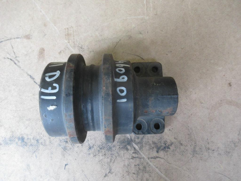 New Holland 71460901 - Galet à chenilles pour Engins de chantier: photos 2 New Holland 71460901 - Galet à chenilles pour Engins de chantier: photos 2