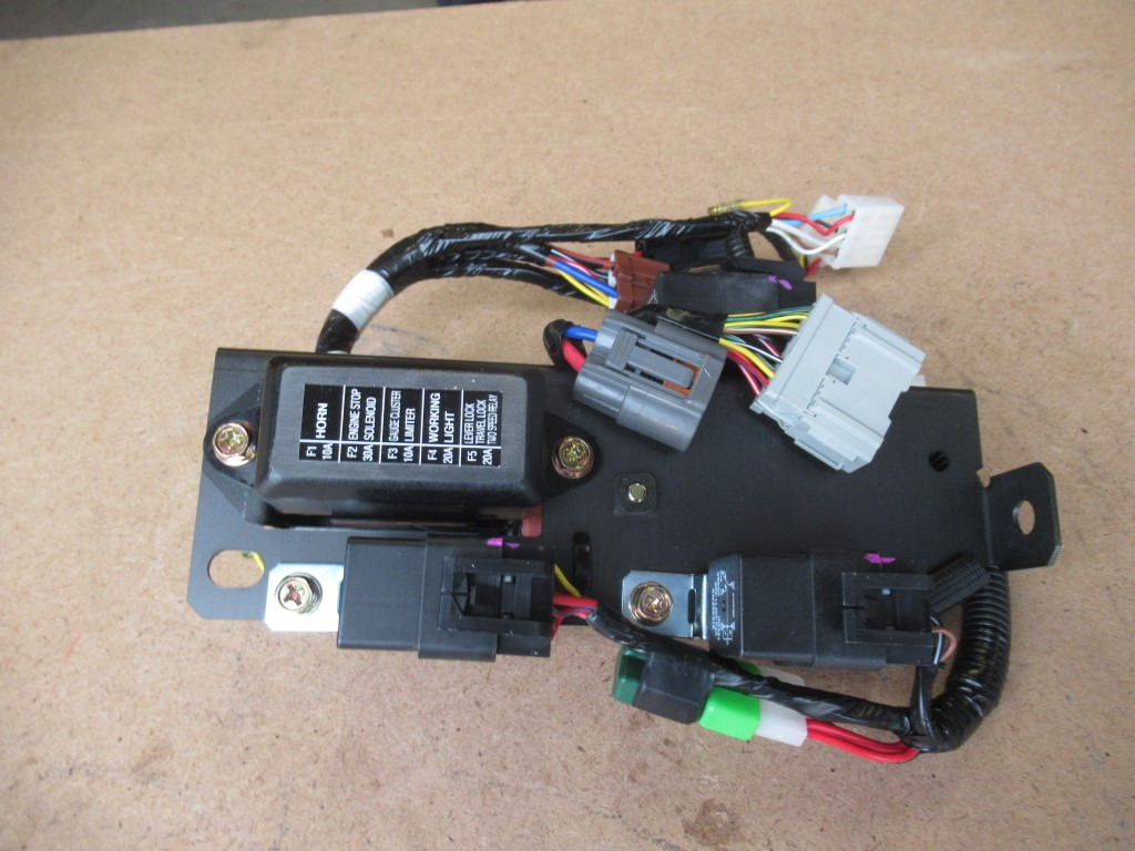 New Holland 72956734 - - Fusible pour Engins de chantier: photos 1 New Holland 72956734 - - Fusible pour Engins de chantier: photos 1