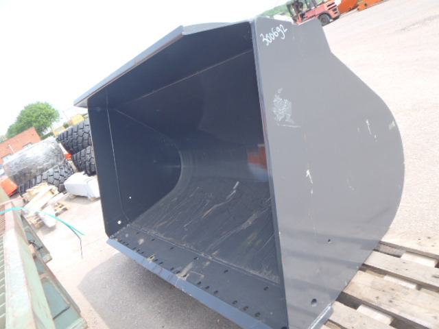 New Holland 87426276 - Godet pour chargeur: photos 2 New Holland 87426276 - Godet pour chargeur: photos 2