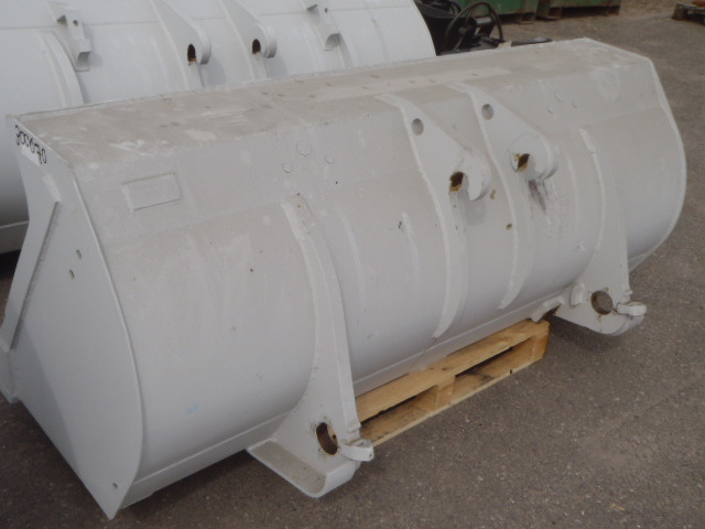 New Holland W60/70 - - Godet pour chargeur: photos 1 New Holland W60/70 - - Godet pour chargeur: photos 1