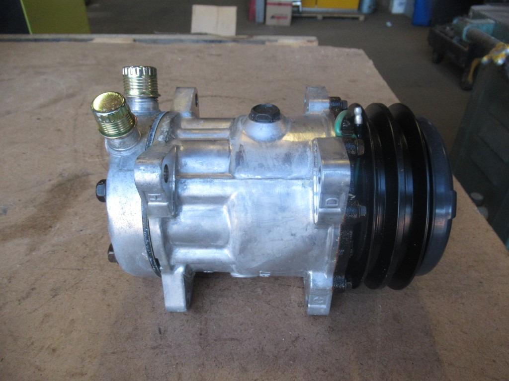 Sanden SD7H15 - - Compresseur de climatisation pour Engins de chantier: photos 4 Sanden SD7H15 - - Compresseur de climatisation pour Engins de chantier: photos 4