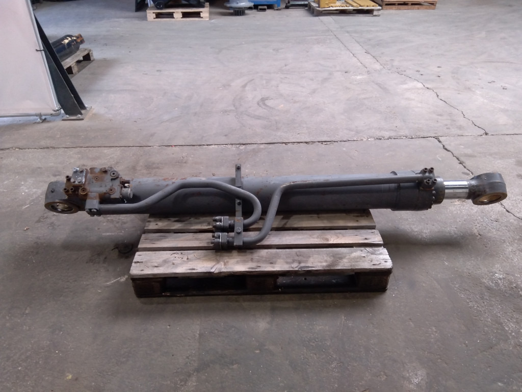 Volvo EC360 - SA114604980 - Vérin hydraulique pour Engins de chantier: photos 1 Volvo EC360 - SA114604980 - Vérin hydraulique pour Engins de chantier: photos 1