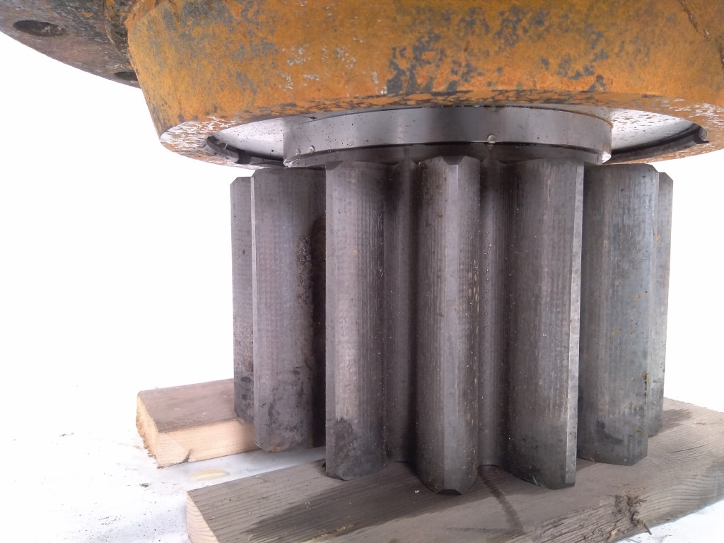 Volvo SA823027000 - Moteur de rotation pour Engins de chantier: photos 3 Volvo SA823027000 - Moteur de rotation pour Engins de chantier: photos 3