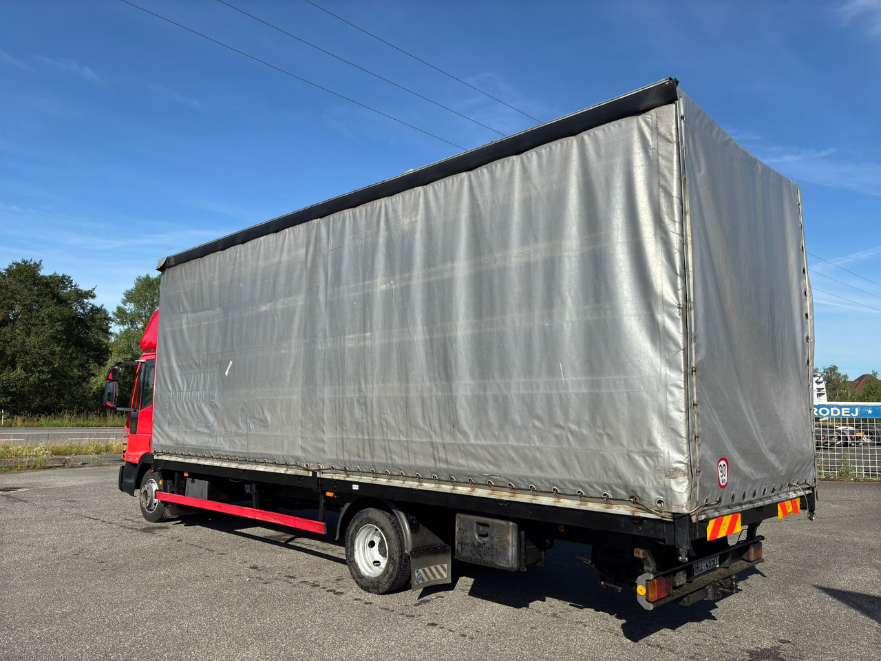 IVECO EuroCargo 160 ML75E16 - Camion à rideaux coulissants: photos 4 IVECO EuroCargo 160 ML75E16 - Camion à rideaux coulissants: photos 4
