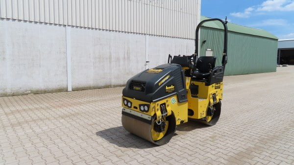 Rouleau compresseur Bomag BW 80 AD-5: photos 6
