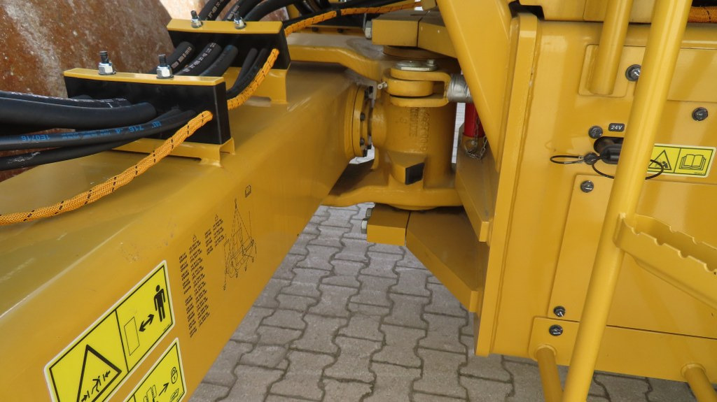Compacteur à pieds de mouton/ Monocylindre Caterpillar CS66B: photos 15