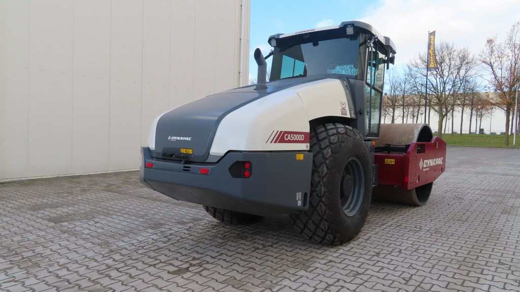 Dynapac CA5000D - Compacteur à pieds de mouton/ Monocylindre: photos 2 Dynapac CA5000D - Compacteur à pieds de mouton/ Monocylindre: photos 2