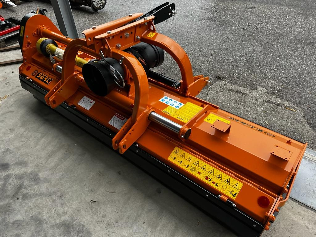 Berti DUAL 280 - Broyeur/ Épareuse: photos 1 Berti DUAL 280 - Broyeur/ Épareuse: photos 1