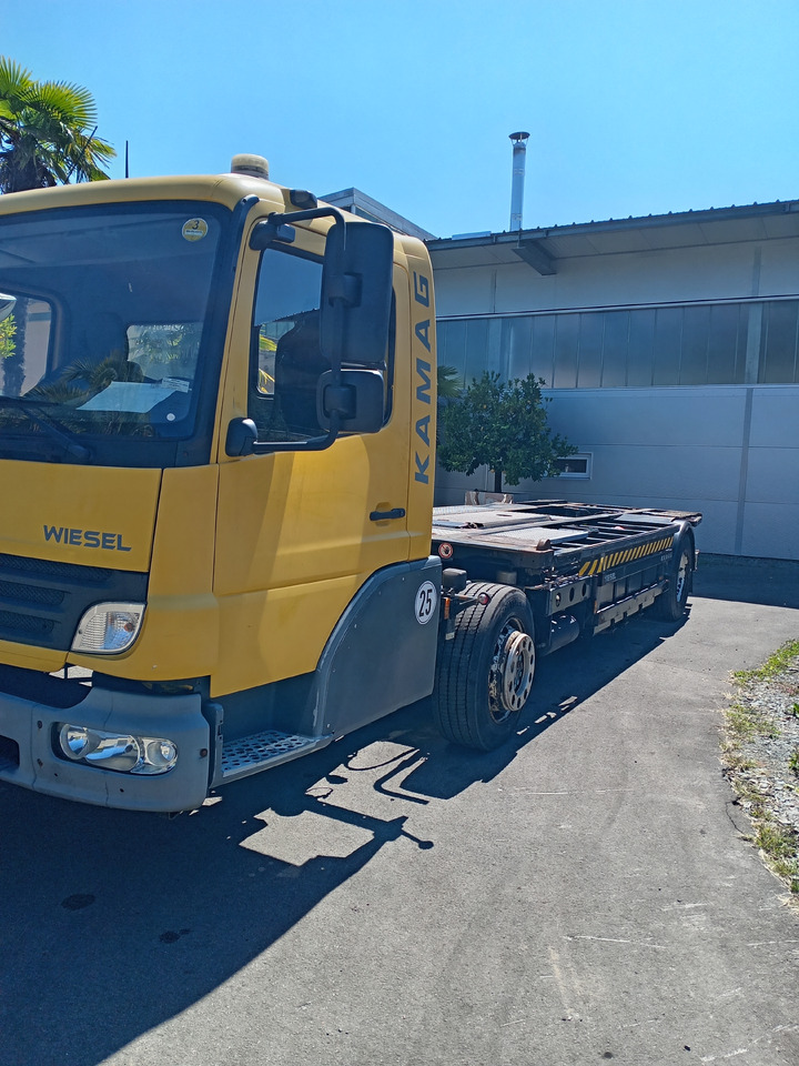 Kamag Wiesel WBH25 KB3237 - Camion porte-conteneur/ Caisse mobile: photos 2 Kamag Wiesel WBH25 KB3237 - Camion porte-conteneur/ Caisse mobile: photos 2