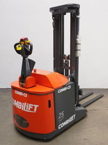 Combilift CS1250 - Gerbeur: photos 1 Combilift CS1250 - Gerbeur: photos 1