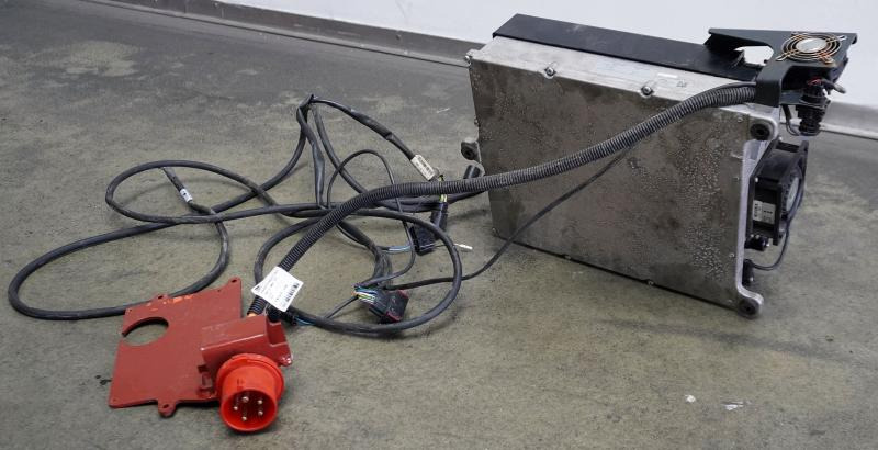 LINDE integr. LDG 48 V/65 A - Accumulateur: photos 2 LINDE integr. LDG 48 V/65 A - Accumulateur: photos 2