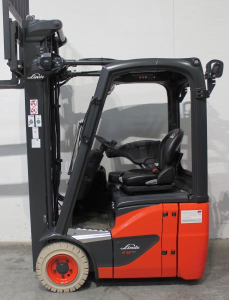 Linde E 12 EVO 386-02 - Chariot élévateur électrique: photos 4 Linde E 12 EVO 386-02 - Chariot élévateur électrique: photos 4