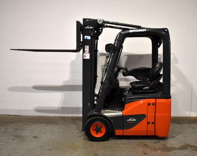 Linde E 12 EVO 386-02 - Chariot élévateur électrique: photos 4 Linde E 12 EVO 386-02 - Chariot élévateur électrique: photos 4