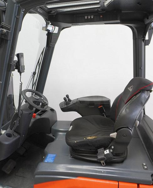 Linde E 16 EVO 386-02 - Chariot élévateur électrique: photos 3 Linde E 16 EVO 386-02 - Chariot élévateur électrique: photos 3