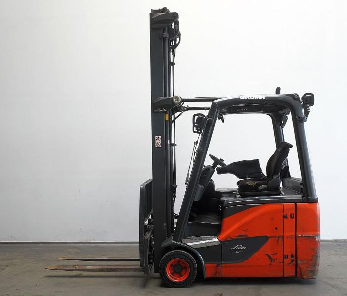 Linde E 16 H EVO 386-02 - Chariot élévateur électrique: photos 4 Linde E 16 H EVO 386-02 - Chariot élévateur électrique: photos 4