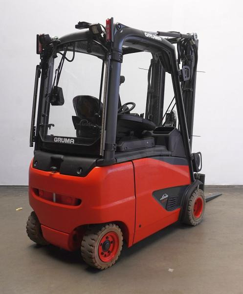 Linde E 20 PH EVO 386-02 - Chariot élévateur électrique: photos 2 Linde E 20 PH EVO 386-02 - Chariot élévateur électrique: photos 2