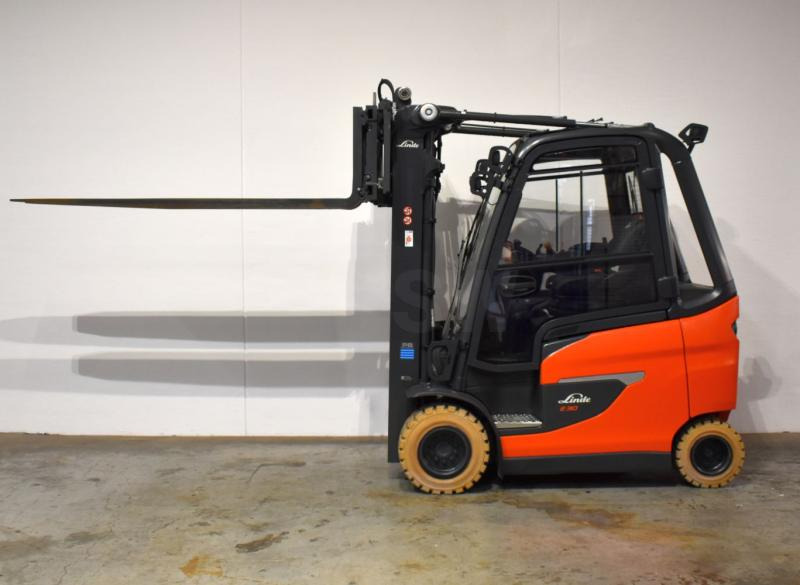 Linde E 30/600 H 1252 - Chariot élévateur électrique: photos 4 Linde E 30/600 H 1252 - Chariot élévateur électrique: photos 4