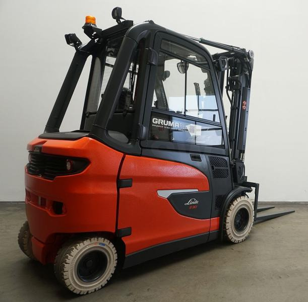 Linde E 30/600 HL 1252-01 - Chariot élévateur électrique: photos 2 Linde E 30/600 HL 1252-01 - Chariot élévateur électrique: photos 2