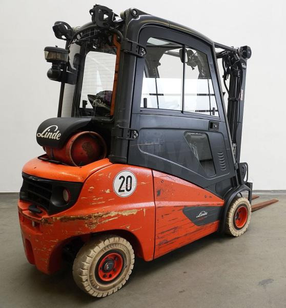 Linde H 20 T EVO 391-00 - Chariot élévateur à gaz: photos 2 Linde H 20 T EVO 391-00 - Chariot élévateur à gaz: photos 2
